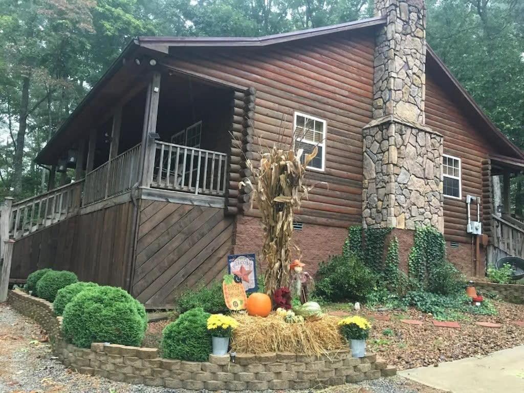 Tn State Parks Open! Hikes, Waterfalls, Firepits! Spencer Exterior foto