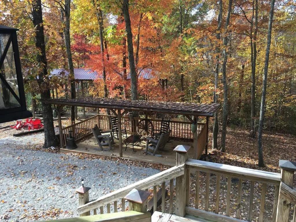 Tn State Parks Open! Hikes, Waterfalls, Firepits! Spencer Exterior foto